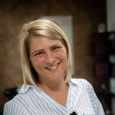 Kundenstimmen Logo: Bild Hair by Manu